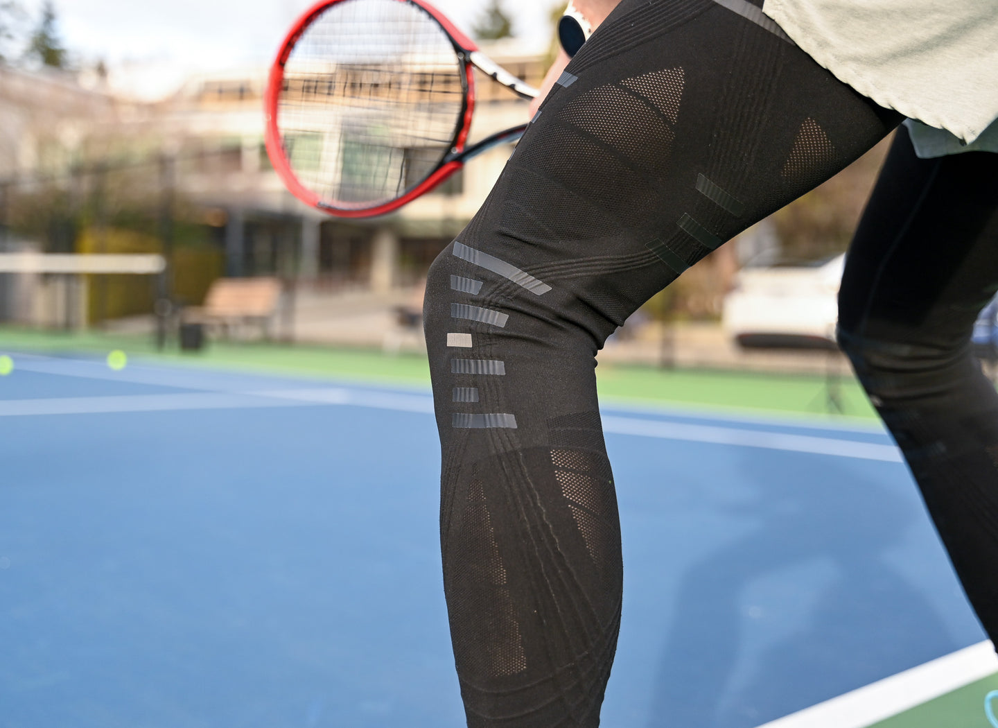 Stoko | Supportive Tights | Men's K1 Flux | The Best Knee Brace Replacement