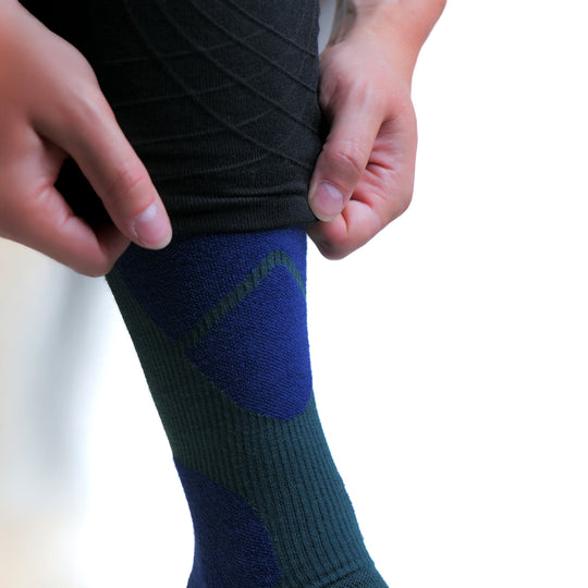 SOCKS UNDER  CUFF